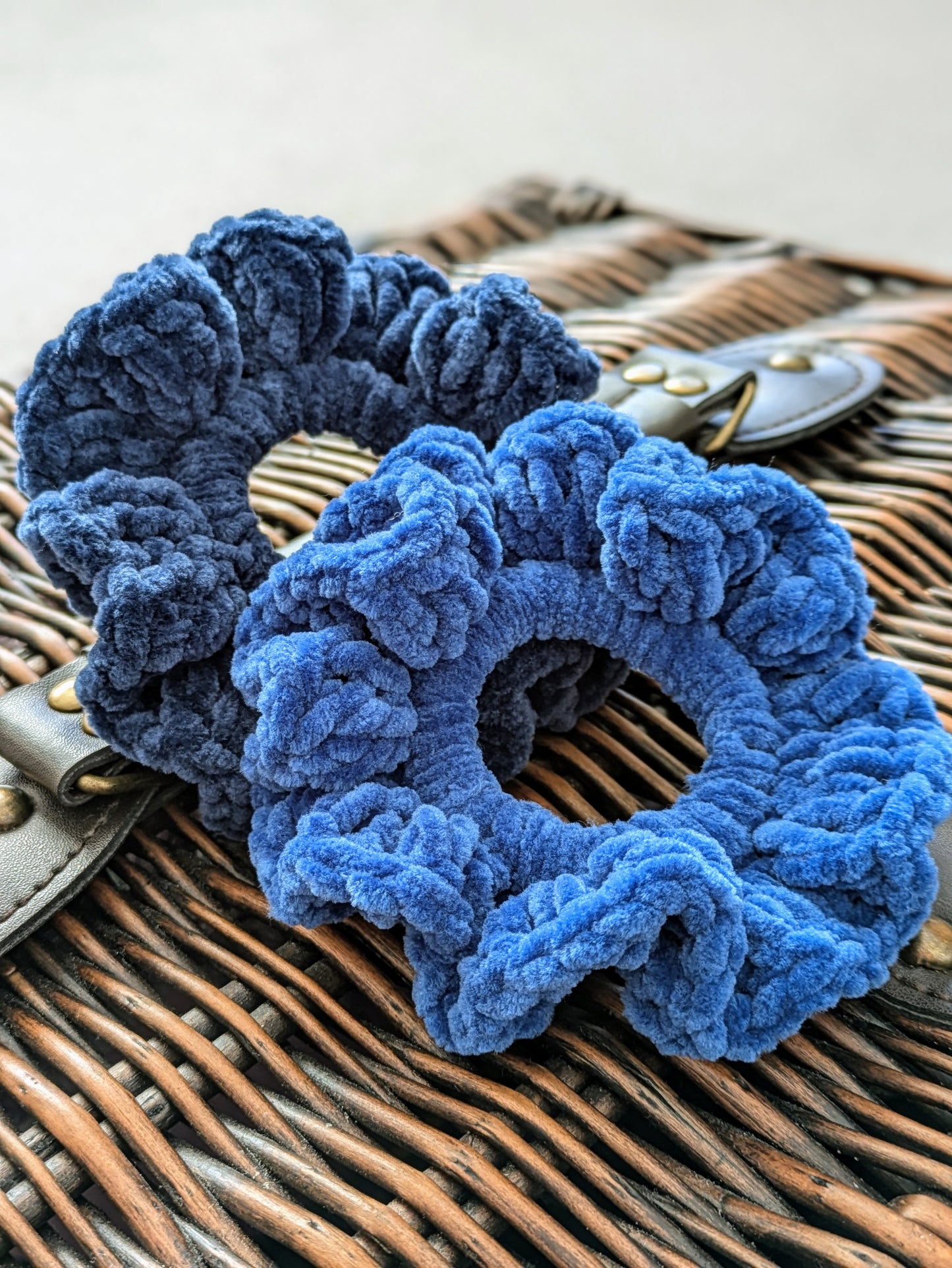 Scrunchies - Custom Colour