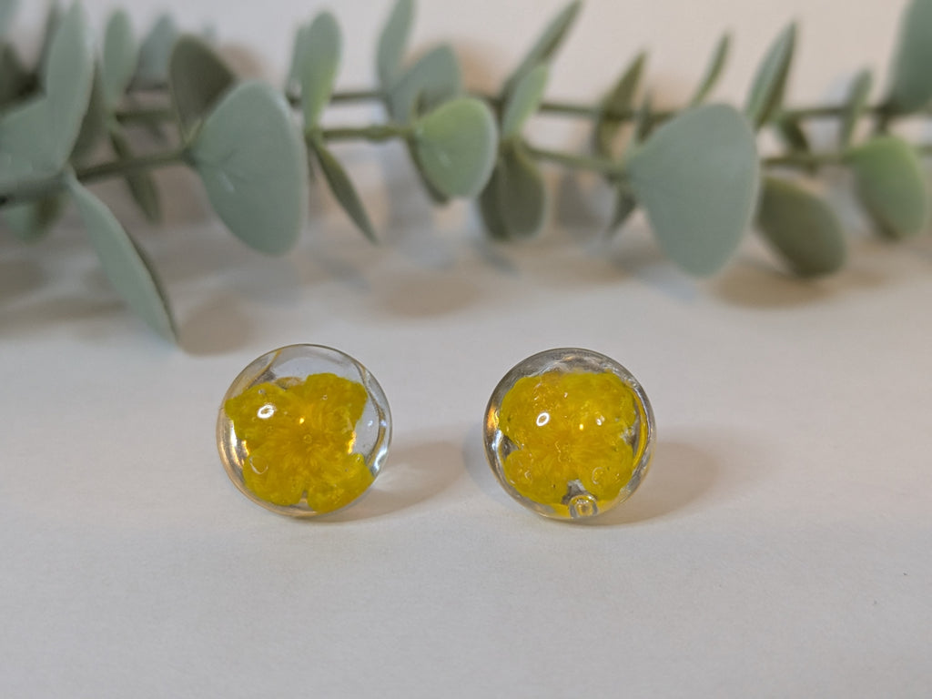 Crochet Flower Stud Earrings - Yellow